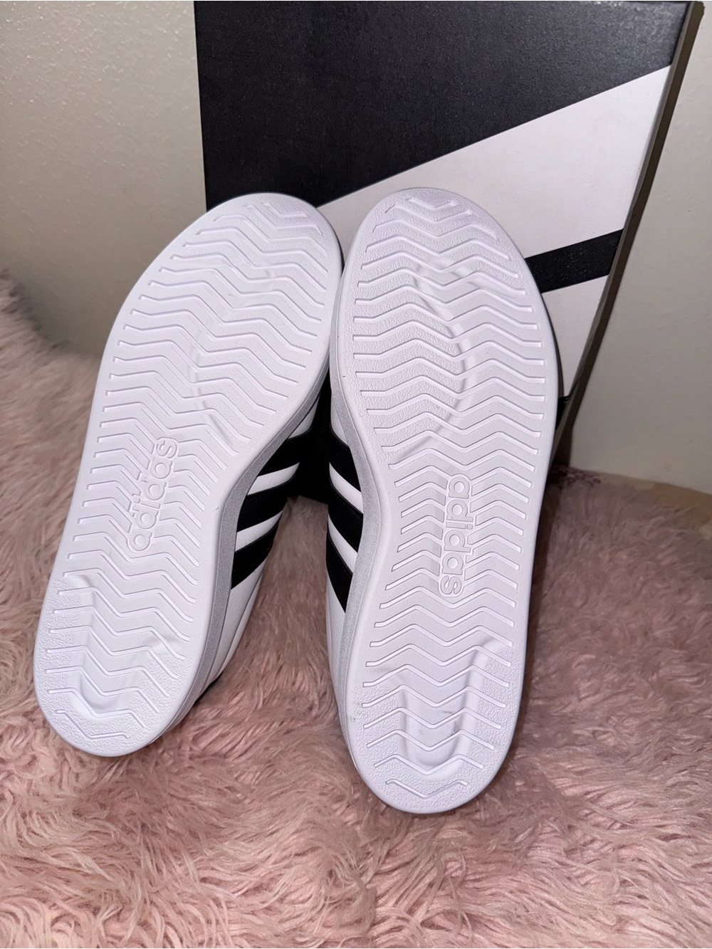 adidas White Sneakers with Black Three-Stripes. Men’s Size 10 - Picture 5 of 7